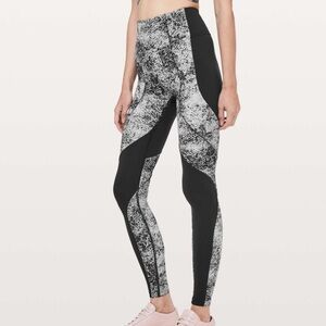 Lululemon Sweat & Repeat Tight *28" Serigraph Black